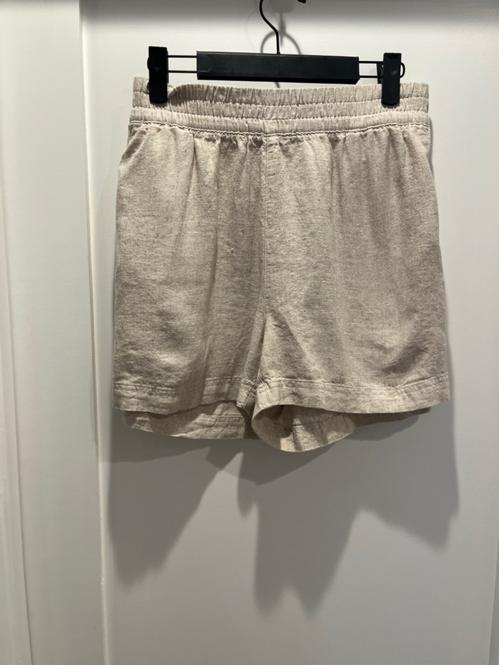 Old Navy Beige Linen-Blend Elastic Waist Shorts